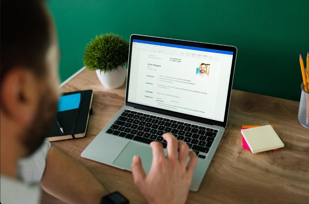 Start Building Your Perfect Resume Today
